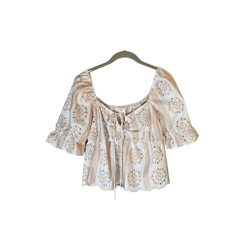 Kirious Los Angeles, women’s embroidered BoHo, puffy sleeve crop top S/L